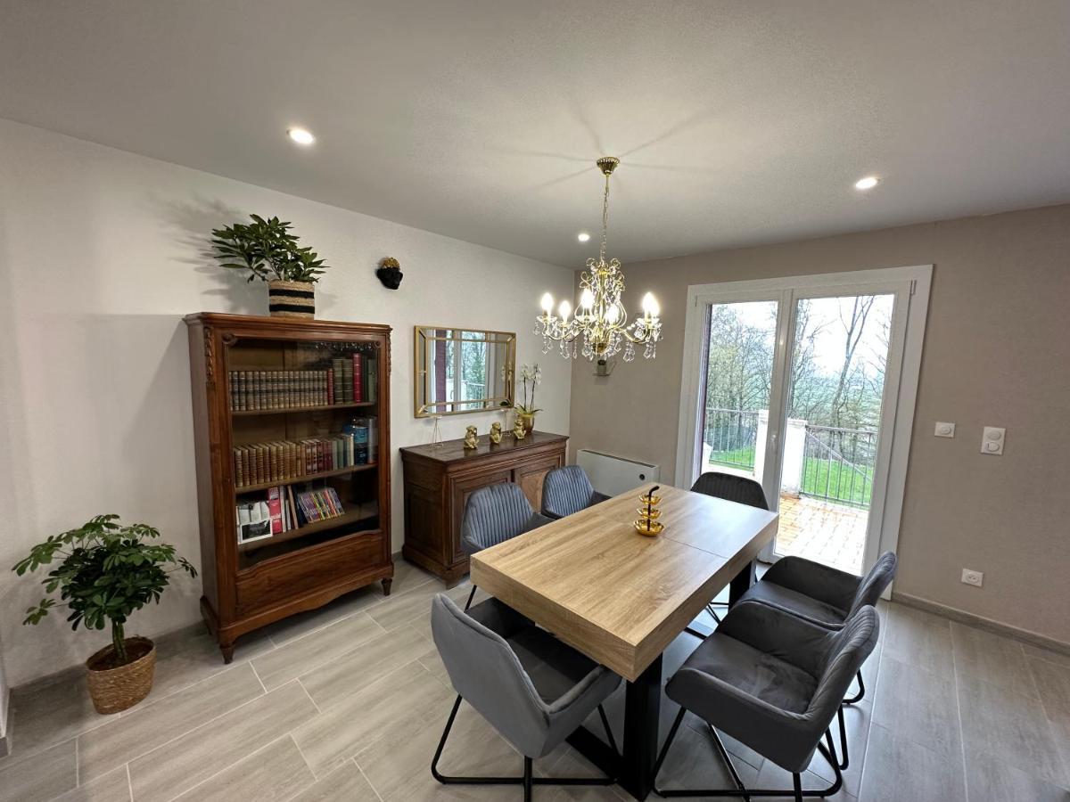 Agreable Maison Avec Jardin A 주앵빌 외부 사진