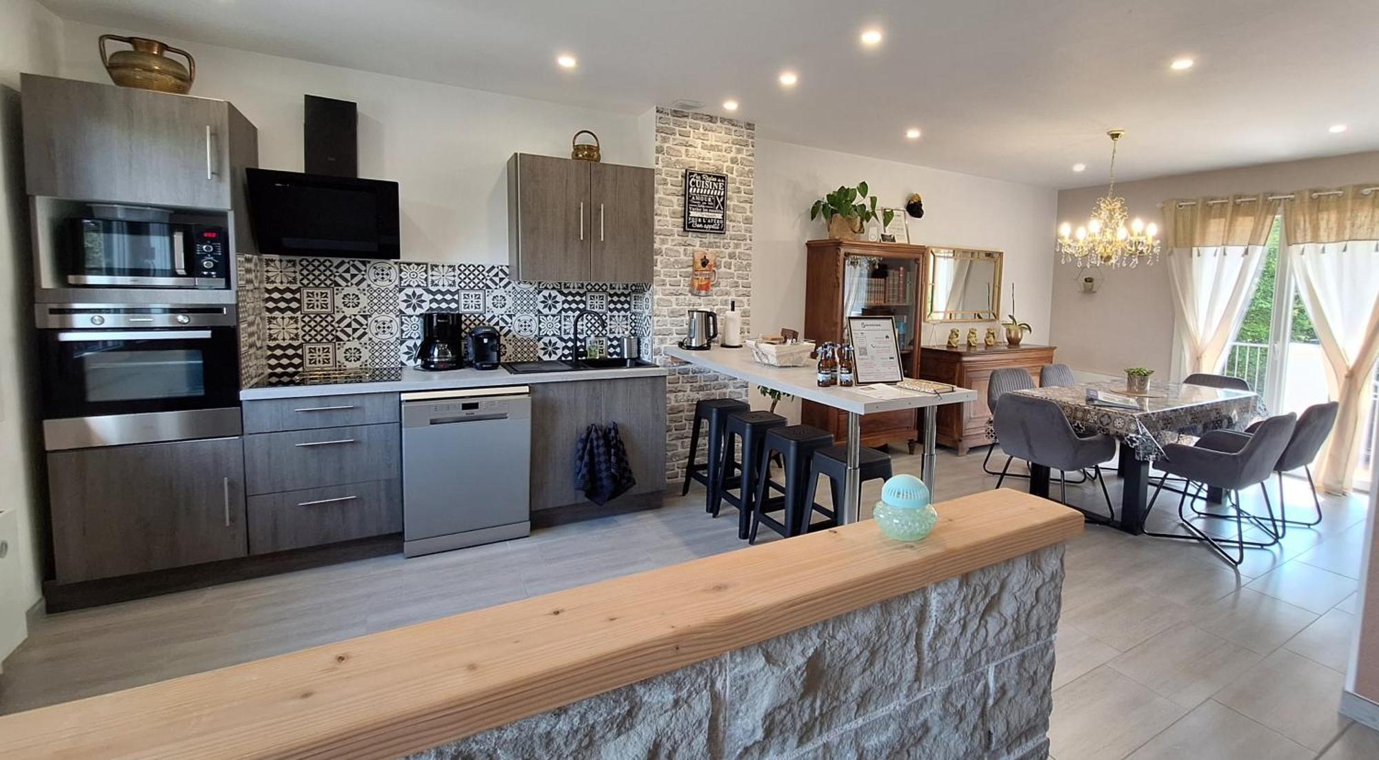 Agreable Maison Avec Jardin A 주앵빌 외부 사진